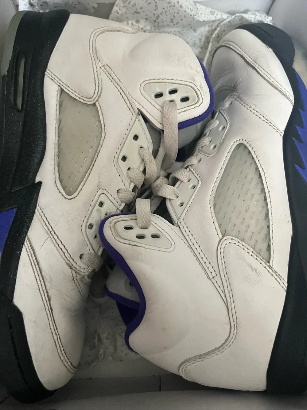 Jordan White and Purple Men's Retro Sneakers